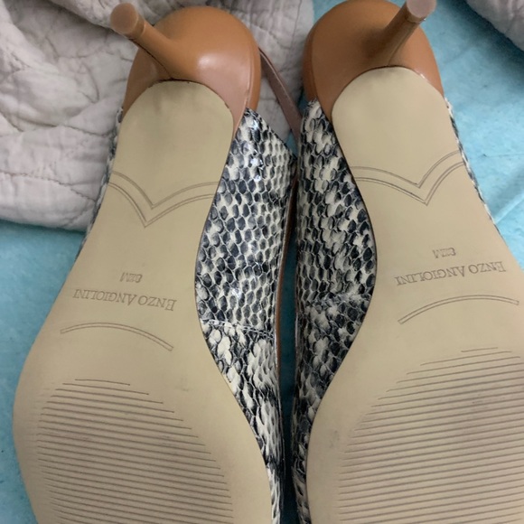 Womens shoes - Picture 5 of 11